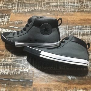 Size 9.5 Converse Chuck Taylor All Star High Tops